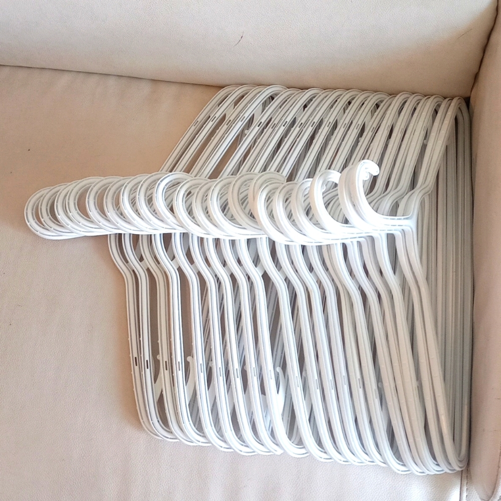 20 PC💕Hangers!